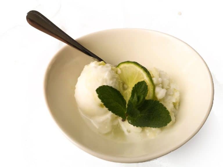 Syrlig citronsorbet